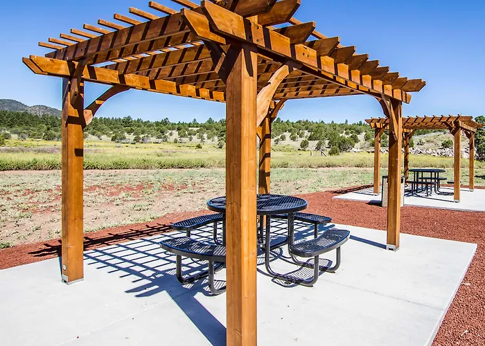 Quality Near Grand Canyon 4*